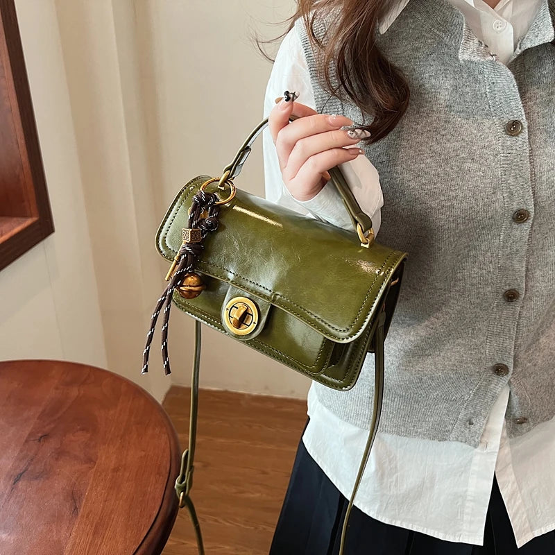 Bolsa ZAFFIORA – Compacta, Sofisticada e Ideal para Celular, Carteira e Maquiagem