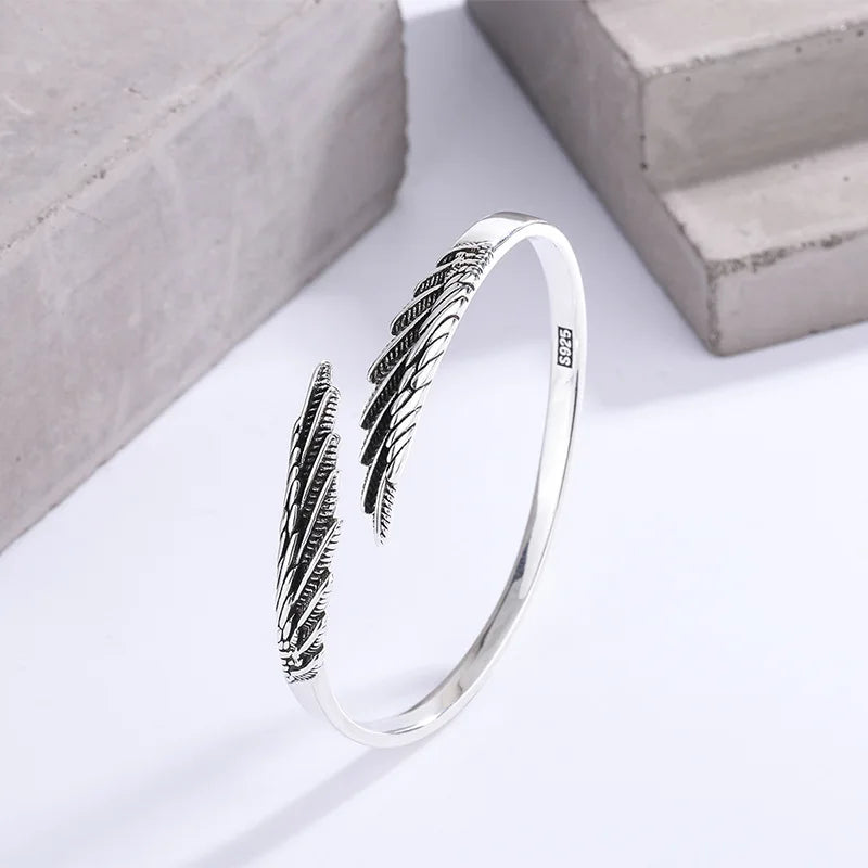 Pulseira Unissex PANJBJ em Prata Ajustável 20g – Design de Elos Clássicos, Leve e Sofisticada – ZAFFIORA