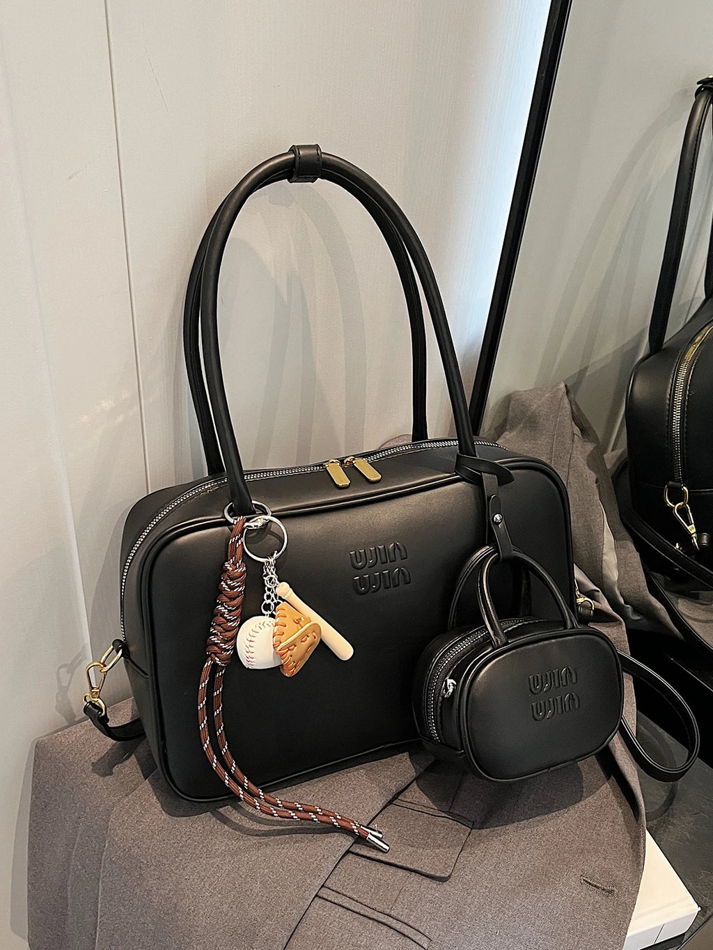 Bolsa ZAFFIORA Zar Fashion – Luxo Vegano, Espaço Inteligente e Elegância Atemporal