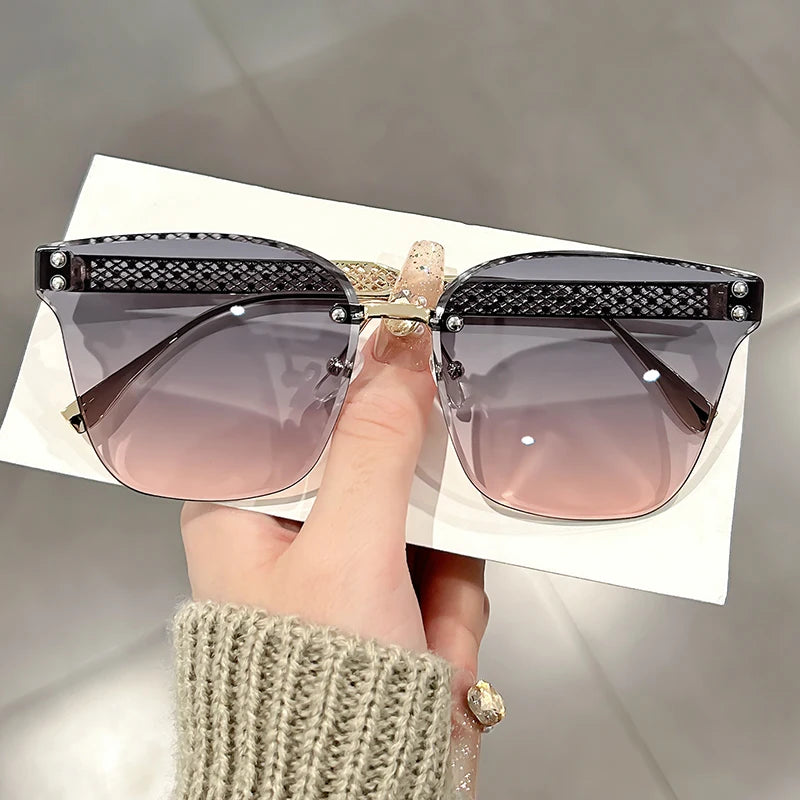 Óculos de Sol ZAFFIORA Cat Eye – Glamour e Proteção em Cada Detalhe