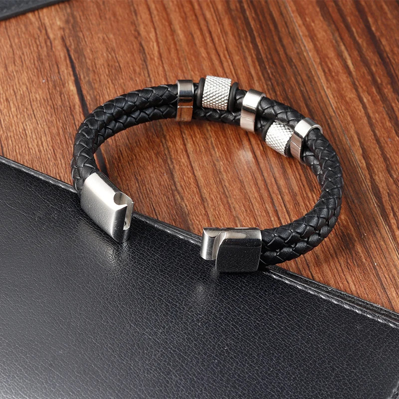 Pulseira Masculina de Couro ZAFFIORA – Estilo, Conforto e Fecho Magnético Premium