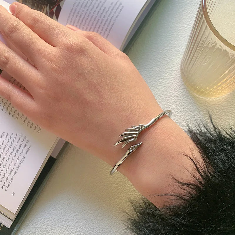 Pulseira Unissex PANJBJ em Prata Ajustável 20g – Design de Elos Clássicos, Leve e Sofisticada – ZAFFIORA